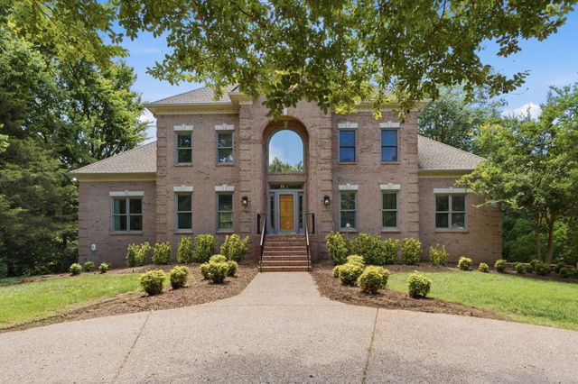 717 Jones Pkwy, Brentwood, TN 37027