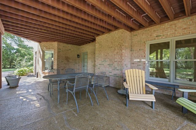 717 Jones Pkwy, Brentwood, TN 37027