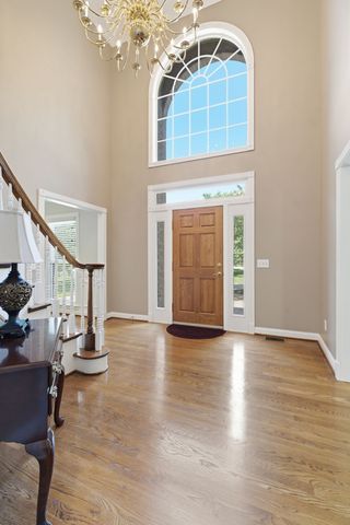 717 Jones Pkwy, Brentwood, TN 37027