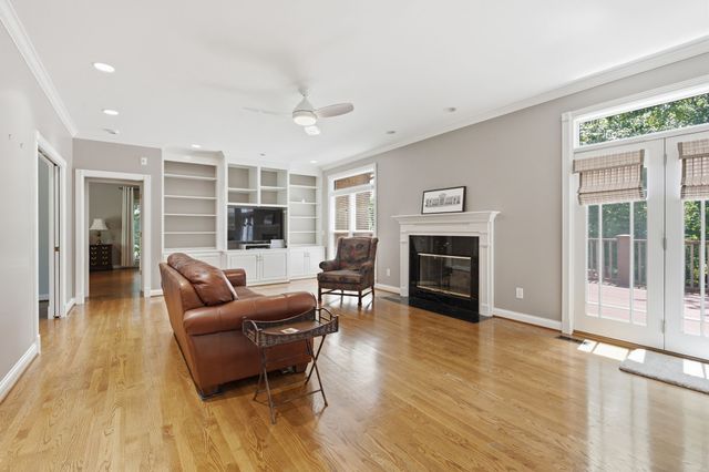 717 Jones Pkwy, Brentwood, TN 37027