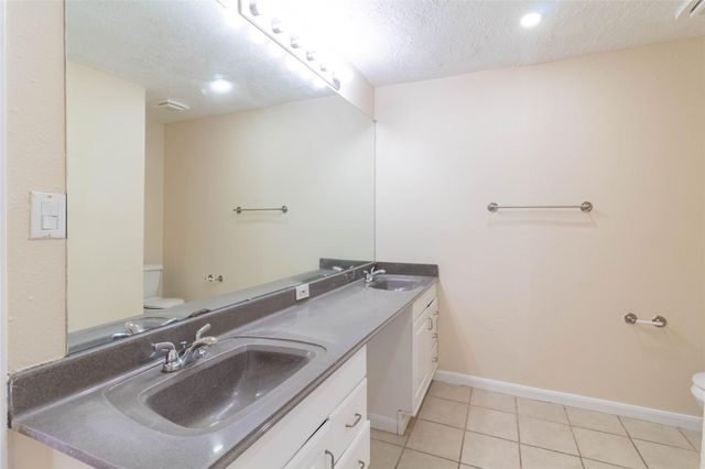 17414 Davenway Dr, Houston, TX 77084