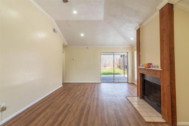 17414 Davenway Dr, Houston, TX 77084