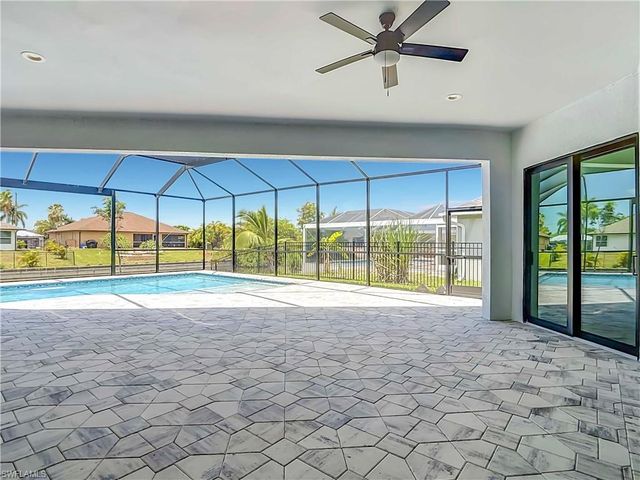 620 SW 26th ST, Cape Coral, FL 33914