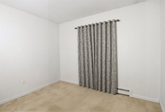 51 Notch Rd, North Adams, MA 01247