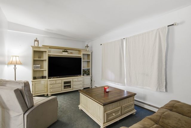 51 Notch Rd, North Adams, MA 01247