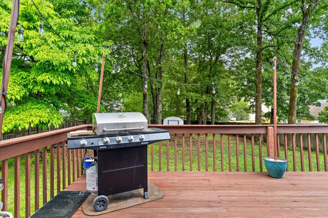 9922 Brently Estates Drive, Chattanooga, TN 37421