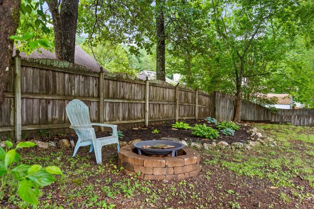 9922 Brently Estates Drive, Chattanooga, TN 37421