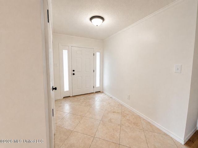 2421 Regency Drive, Biloxi, MS 39532