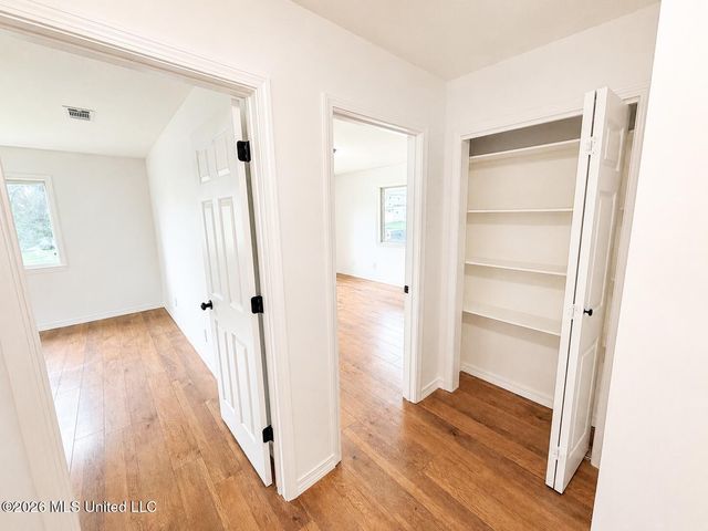 2421 Regency Drive, Biloxi, MS 39532