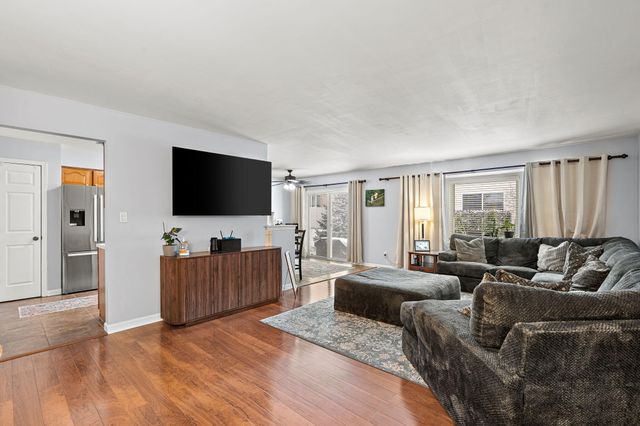 8803 Jackson Street, Merrillville, IN 46410