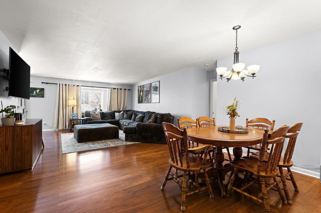 8803 Jackson Street, Merrillville, IN 46410