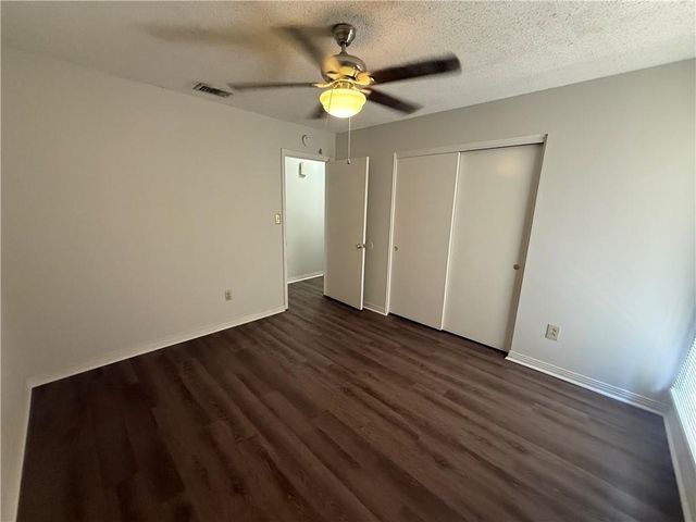 1513 Deerwood Drive E, Mobile, AL 36618