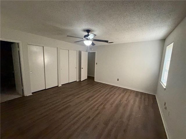 1513 Deerwood Drive E, Mobile, AL 36618