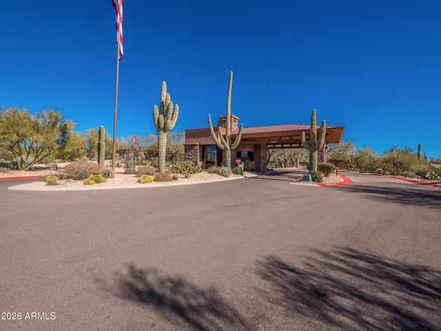 7668 E BALAO Drive, Scottsdale, AZ 85266