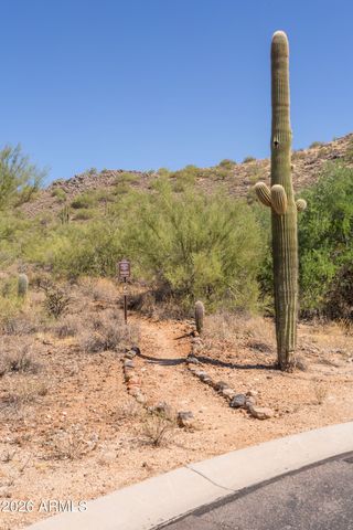 7668 E BALAO Drive, Scottsdale, AZ 85266