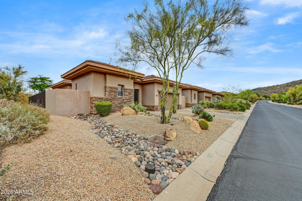 7668 E BALAO Drive, Scottsdale, AZ 85266 — photo 2