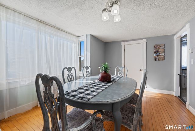 5 Wall Street, Middletown, CT 06457