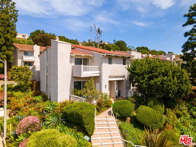 28288 Rey De Copas Lane, Malibu, CA 90265
