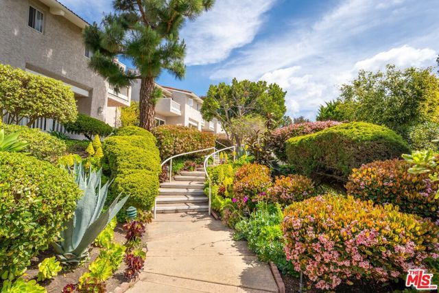 28288 Rey De Copas Lane, Malibu, CA 90265
