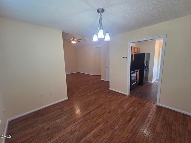116 Cliffdale Road, Holly Springs, NC 27540