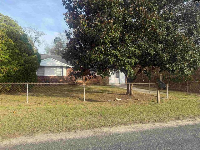 107 Ault Road, Hopkins, SC 29061