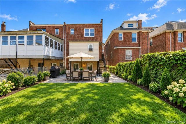 1850 Radcliff Avenue, Bronx, NY 10462