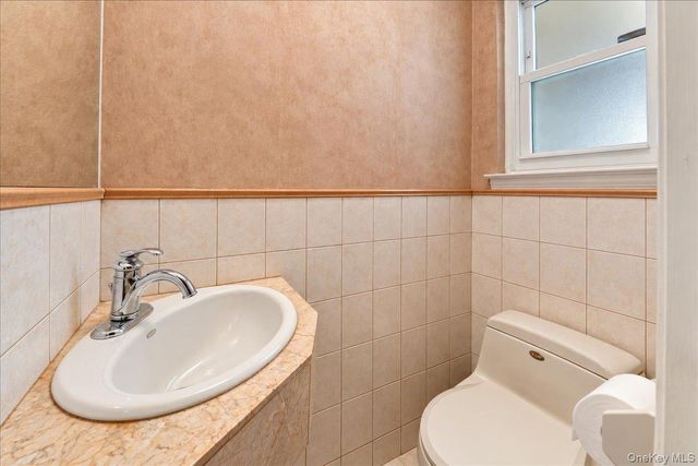 1850 Radcliff Avenue, Bronx, NY 10462