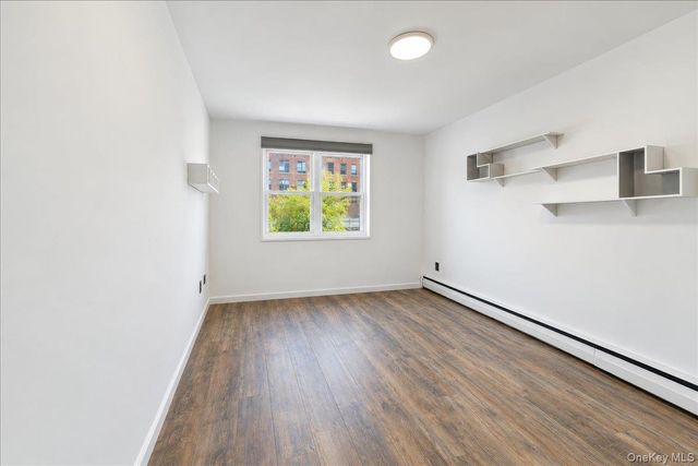 1850 Radcliff Avenue, Bronx, NY 10462