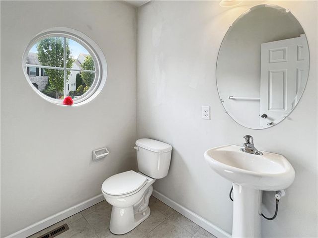 280 Milkweed Drive, Upper Macungie Twp, PA 18104