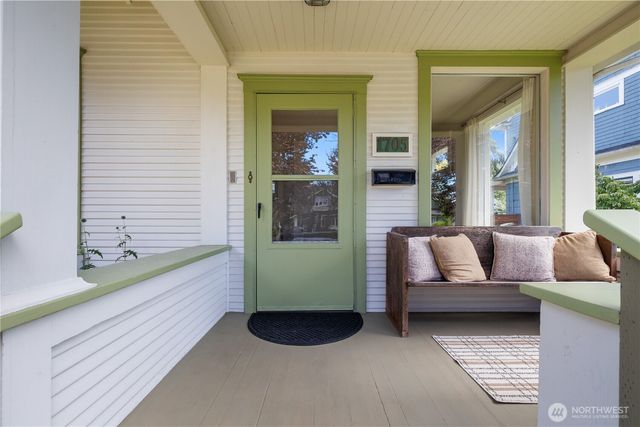 1705 Hoyt Avenue, Everett, WA 98201