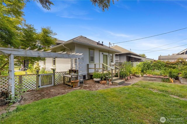 1705 Hoyt Avenue, Everett, WA 98201