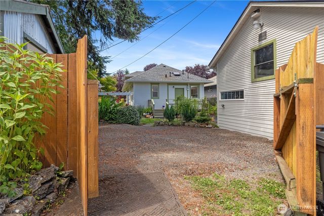 1705 Hoyt Avenue, Everett, WA 98201