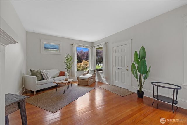 1705 Hoyt Avenue, Everett, WA 98201