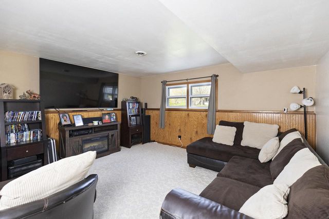 1113 Laurie DRIVE, Fort Atkinson, WI 53538