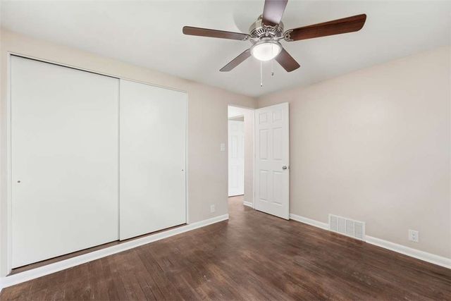 1735 Rebecca St, New Kensington, PA 15068
