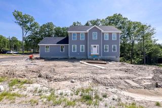 8 Blaisdell Court, Raymond, NH 03077