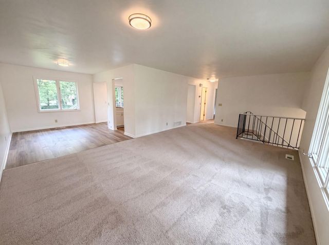 12530 30th Avenue N, Plymouth, MN 55441