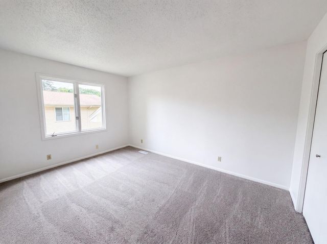 12530 30th Avenue N, Plymouth, MN 55441