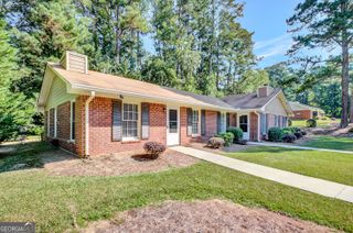 135 Belle Drive, Fayetteville, GA 30214