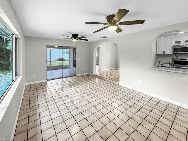 206 SE 46th TER, Cape Coral, FL 33904