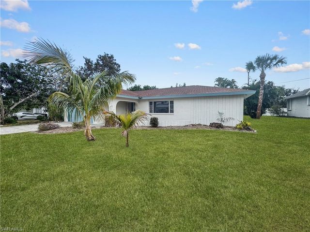 206 SE 46th TER, Cape Coral, FL 33904