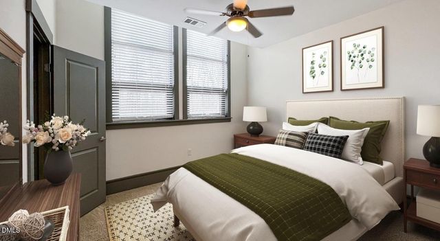 200 Perkins Drive Th1, Chapel Hill, NC 27514