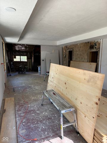 424 W 600 N, Alexandria, IN 46001