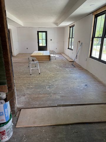 424 W 600 N, Alexandria, IN 46001