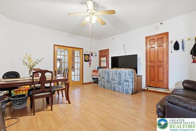 768 Washington Street, Easton, PA 18042