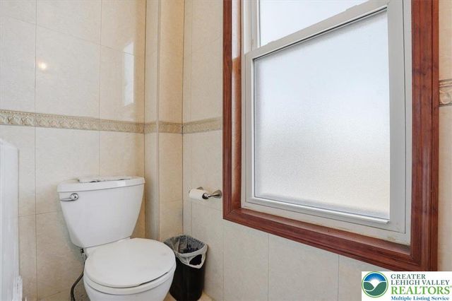 768 Washington Street, Easton, PA 18042