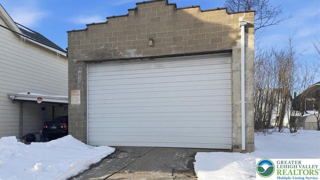 768 Washington Street, Easton, PA 18042