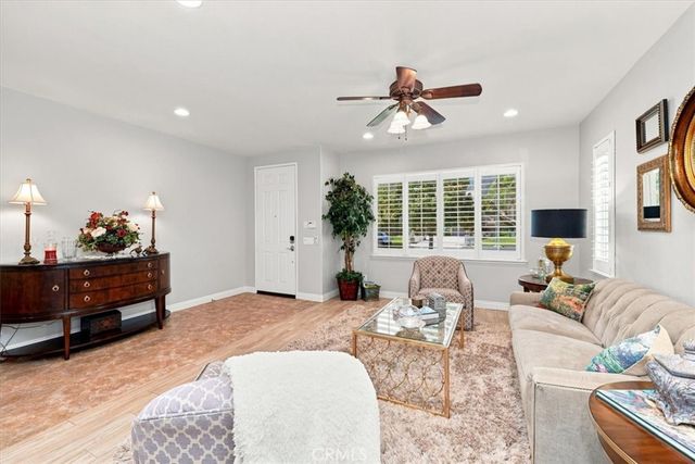 1637 Monte Mar, Corona, CA 92881