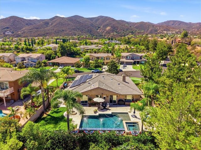 1637 Monte Mar, Corona, CA 92881