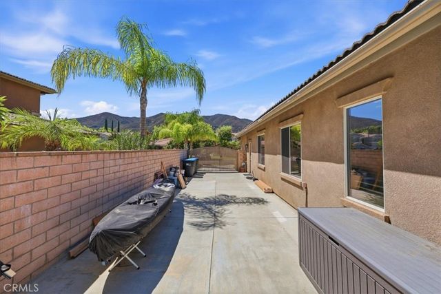 1637 Monte Mar, Corona, CA 92881